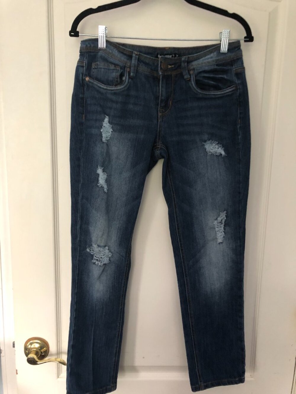 Dollhouse Distressed Jeans - Size 7